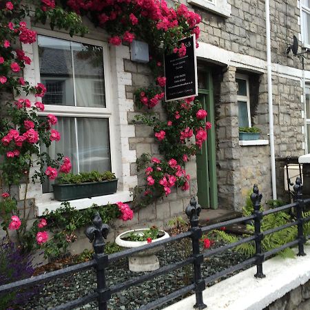 Mair'S Hotel Bridgend  Exterior photo