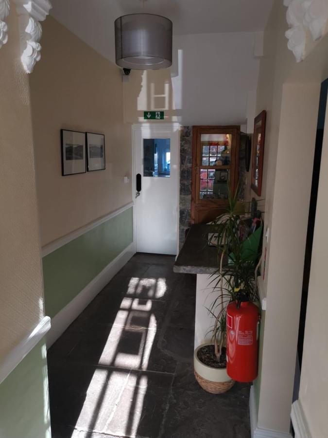 Mair'S Hotel Bridgend  Exterior photo